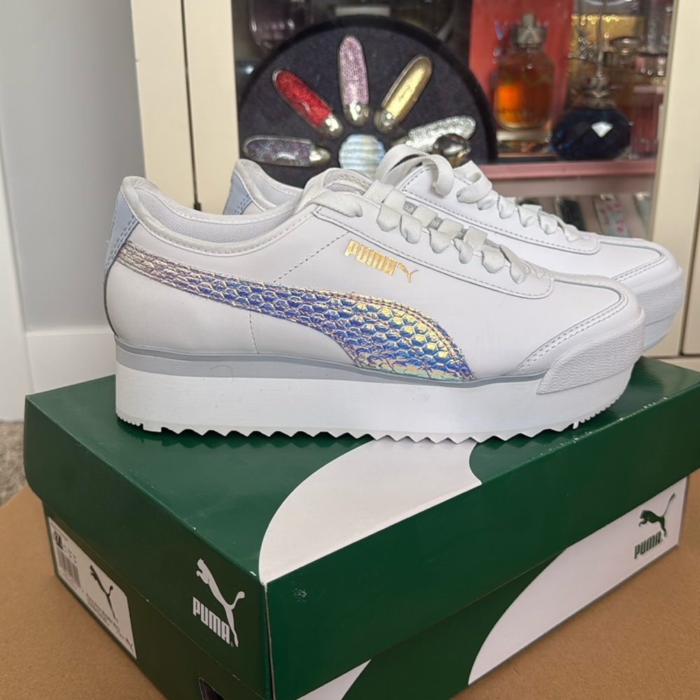 PUMA ROMA AMOR METAL WN'S SIZE 7.5